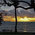 Coucher de soleil devant Nouméa