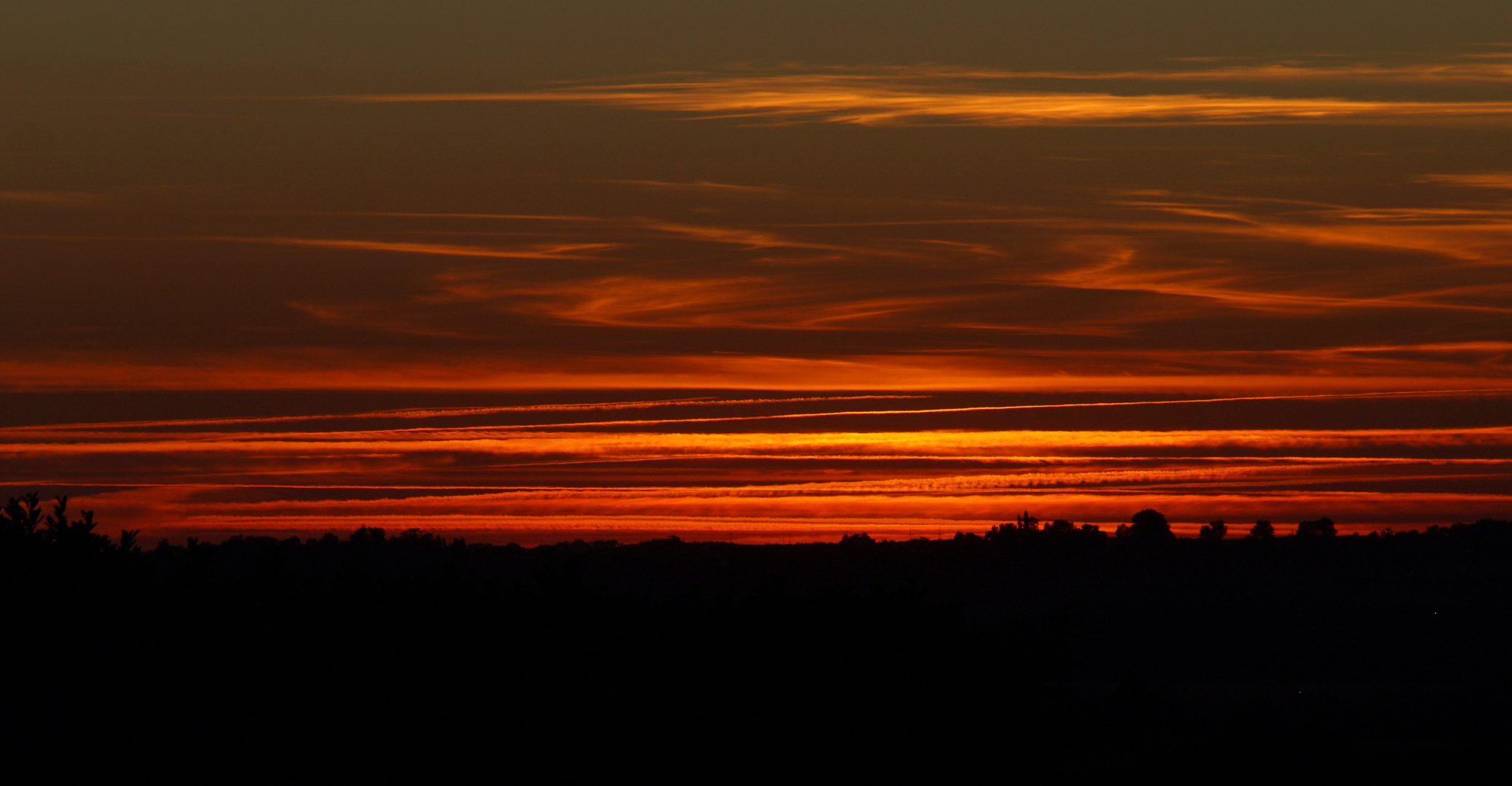 Coucher de soleil estival devant chez moi