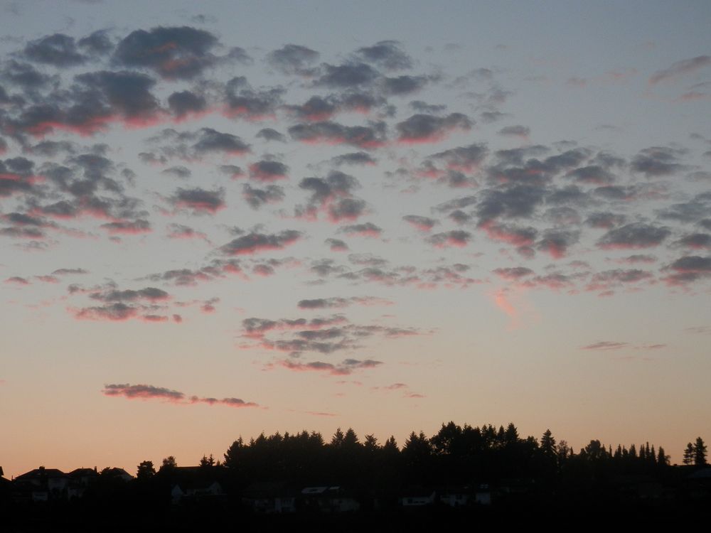 Coucher de soleil nuageux