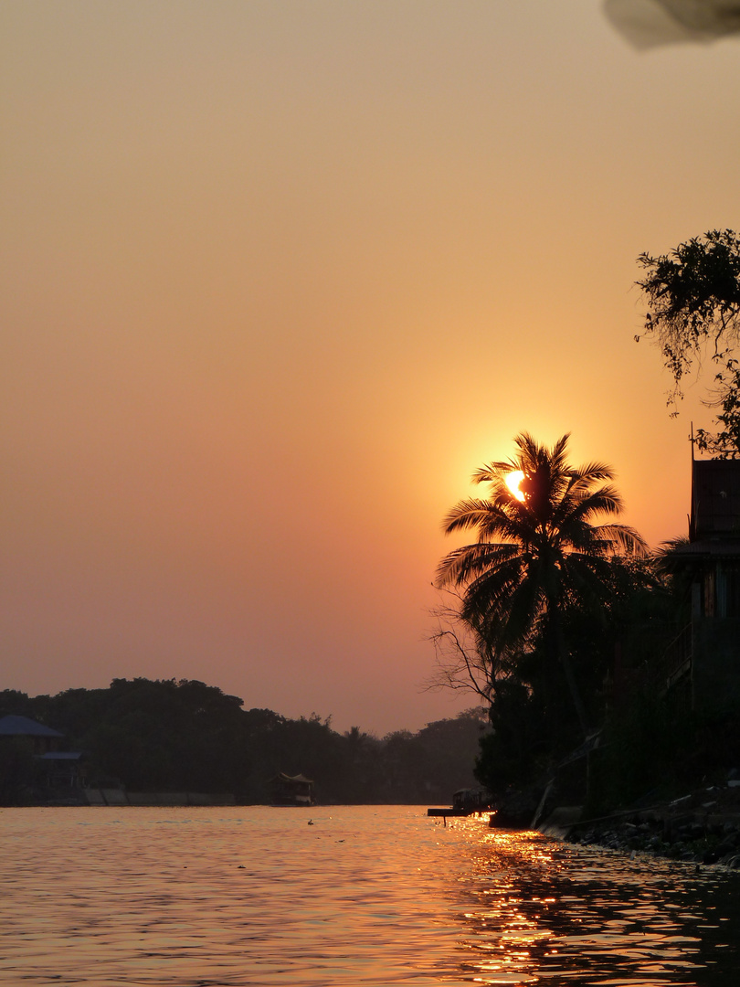 Coucher de soleil sur Ayutthaya