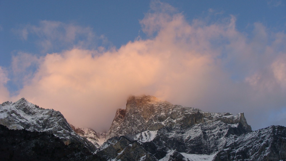 coucher de soleil sur la croix des tetes