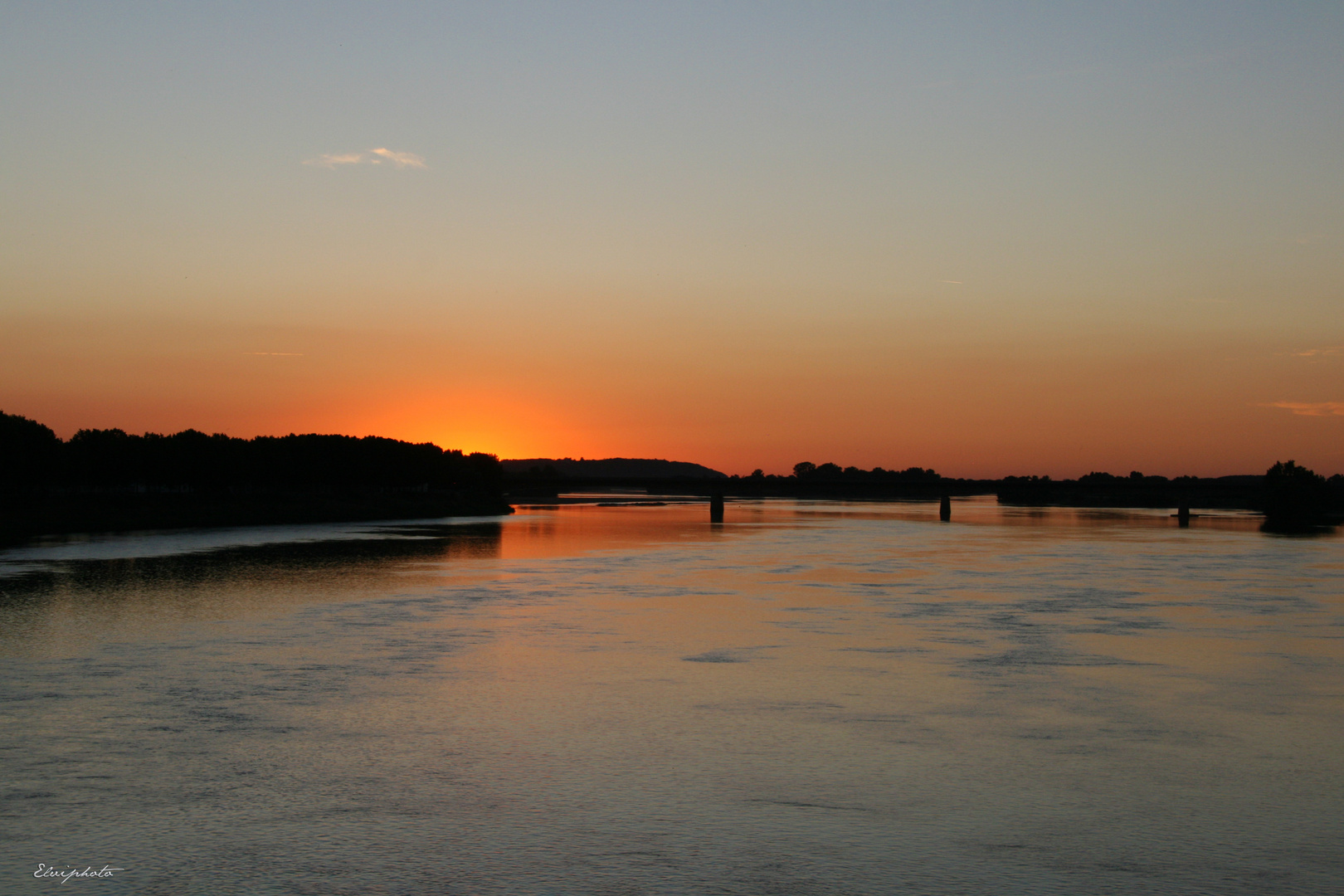 Coucher de soleil sur la Loire 