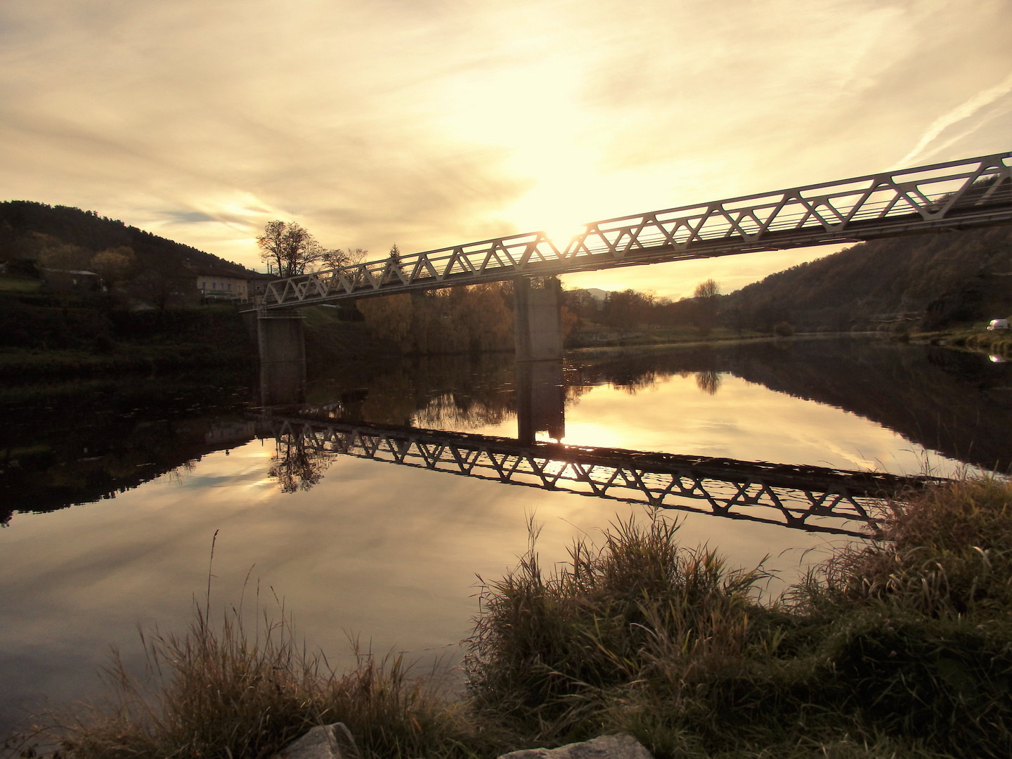 coucher de soleil sur la loire à bransac