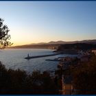 Coucher de soleil sur le port et la baie des Anges