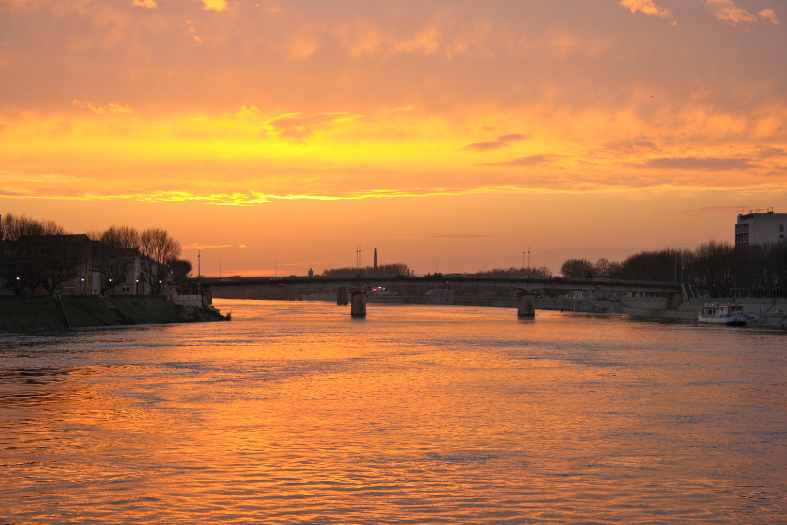 Coucher de Soleil sur le Rhône