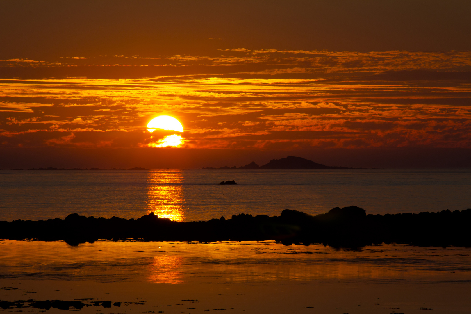 Coucher de soleil sur les sept îles