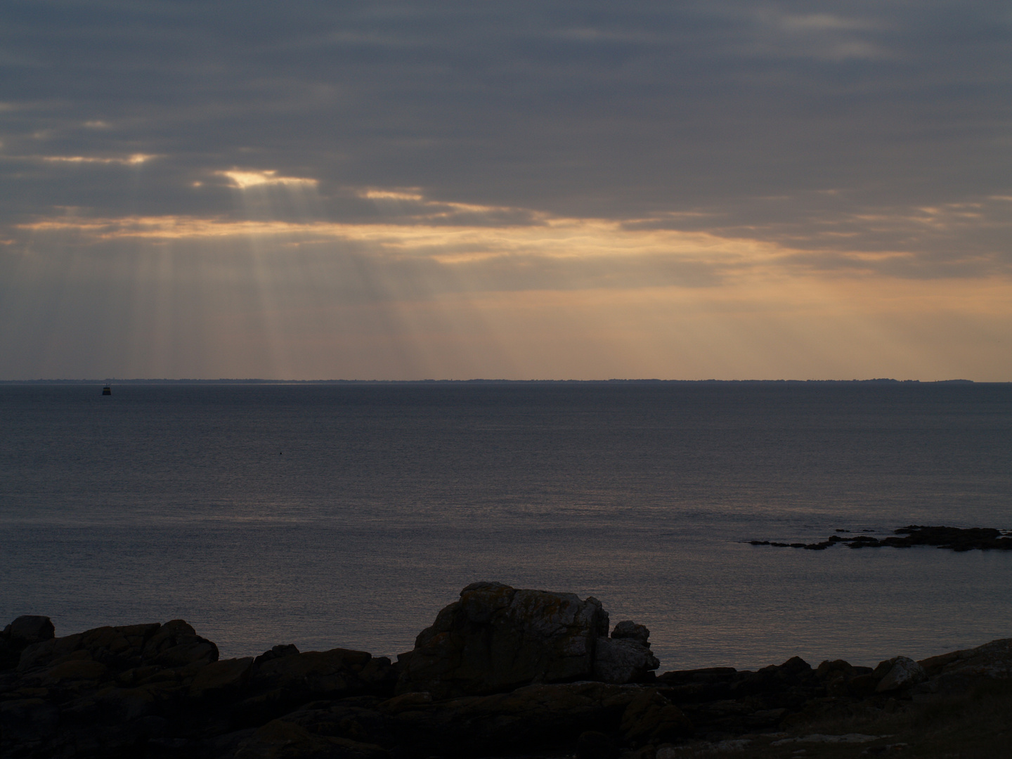 coucher de soleil sur l'océan