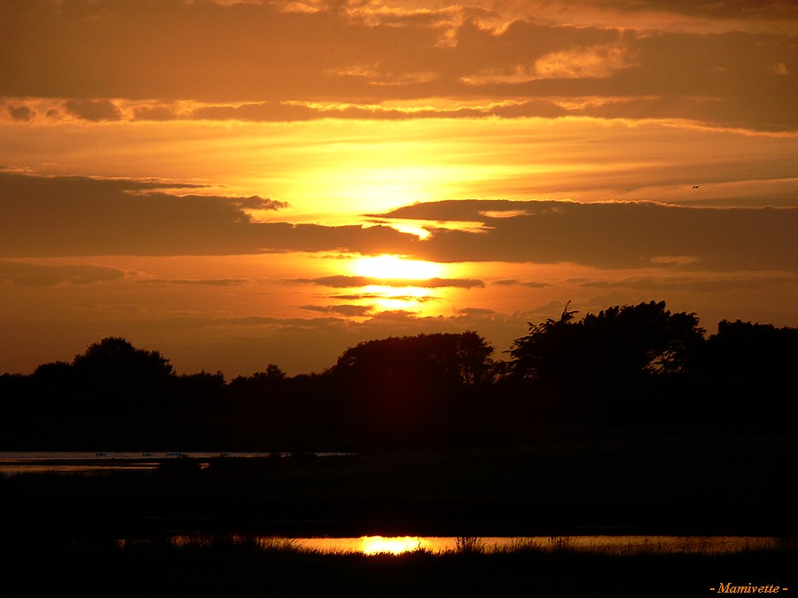 Coucher de soleil sur Néville -sur- Mer