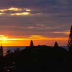 Coucher de soleil sur Nouméa -- Sonnenuntergang in Nouméa