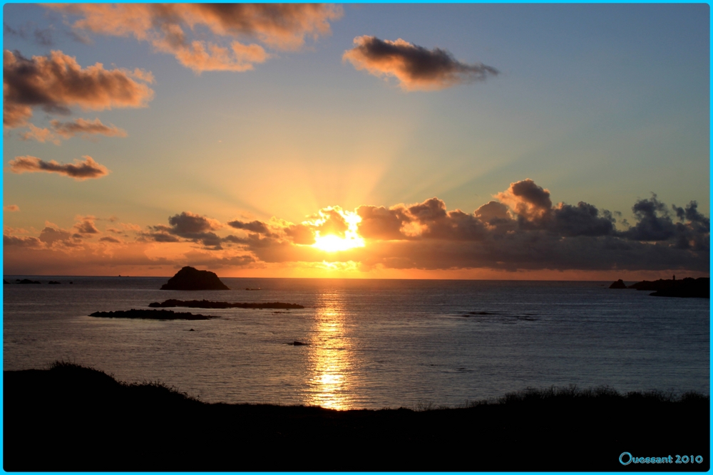 COUCHER DE SOLEIL SUR OUESSANT