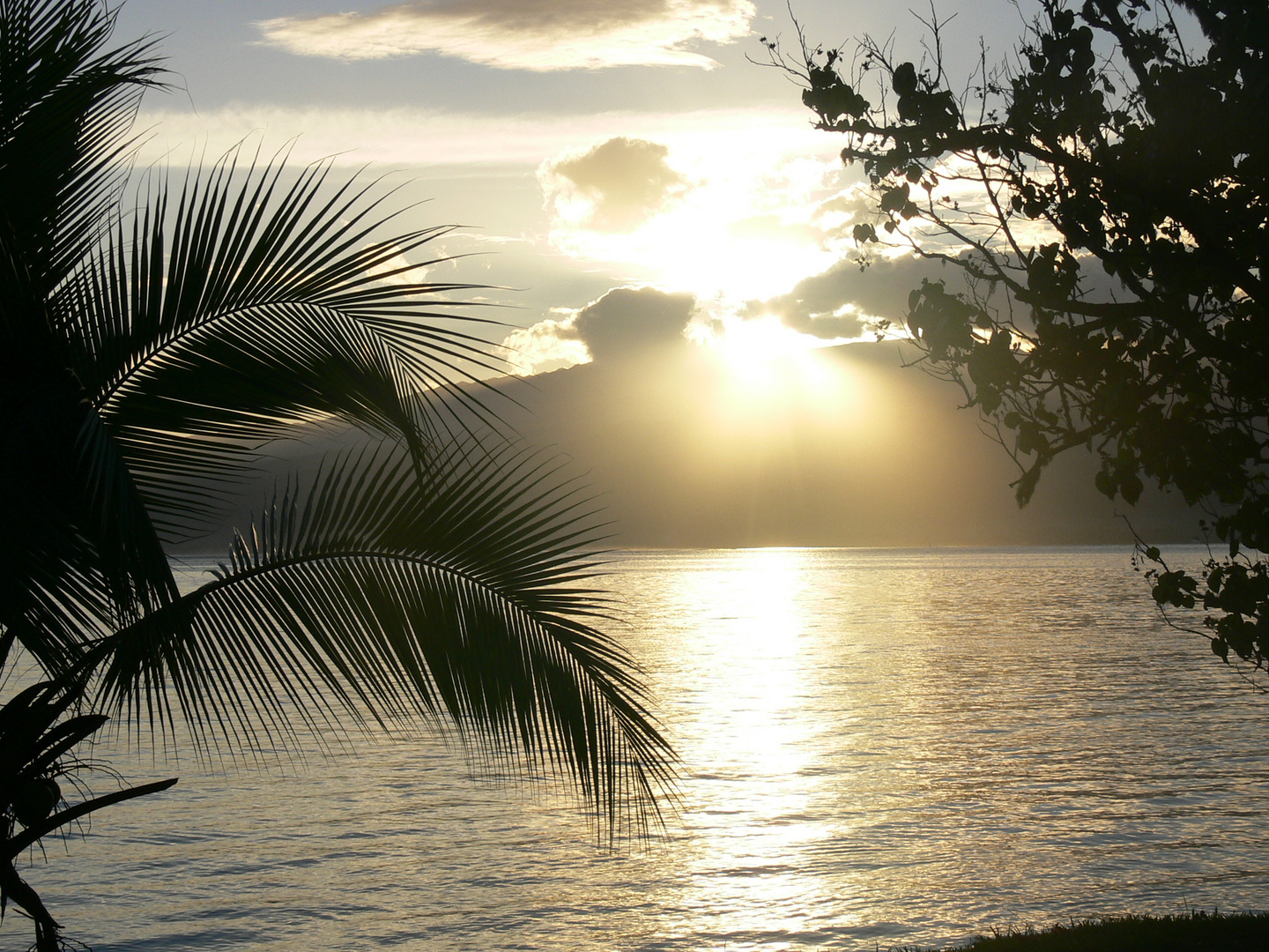 Coucher de soleil sur Tahiti