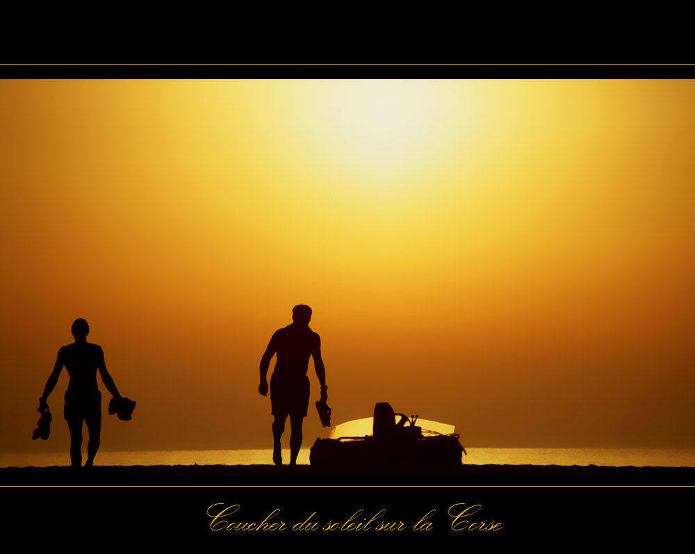 <<< Coucher du soleil sur la Corse >>>