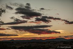 coucher soleil sur les cevennes