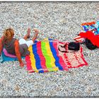 COULEURS SUR LES GALETS D'ETRETAT