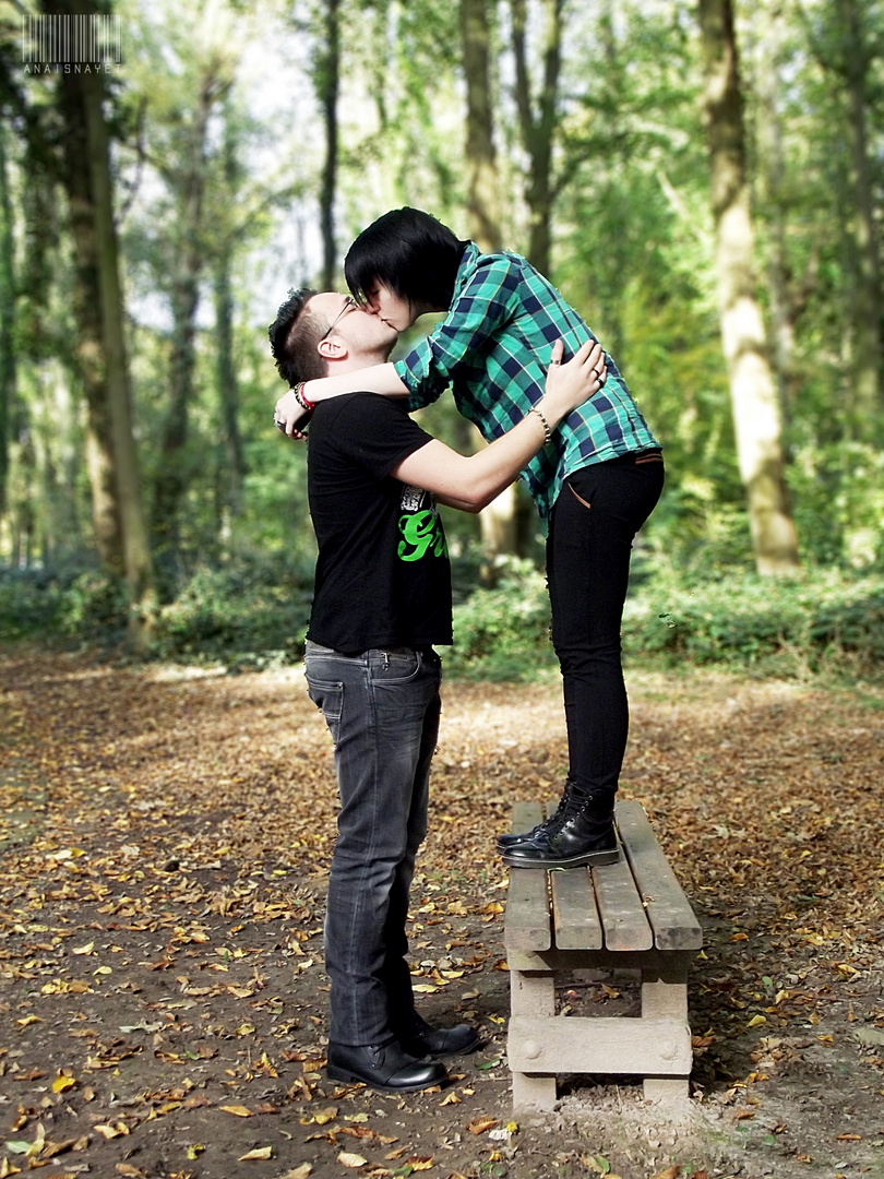 Couple en forêt