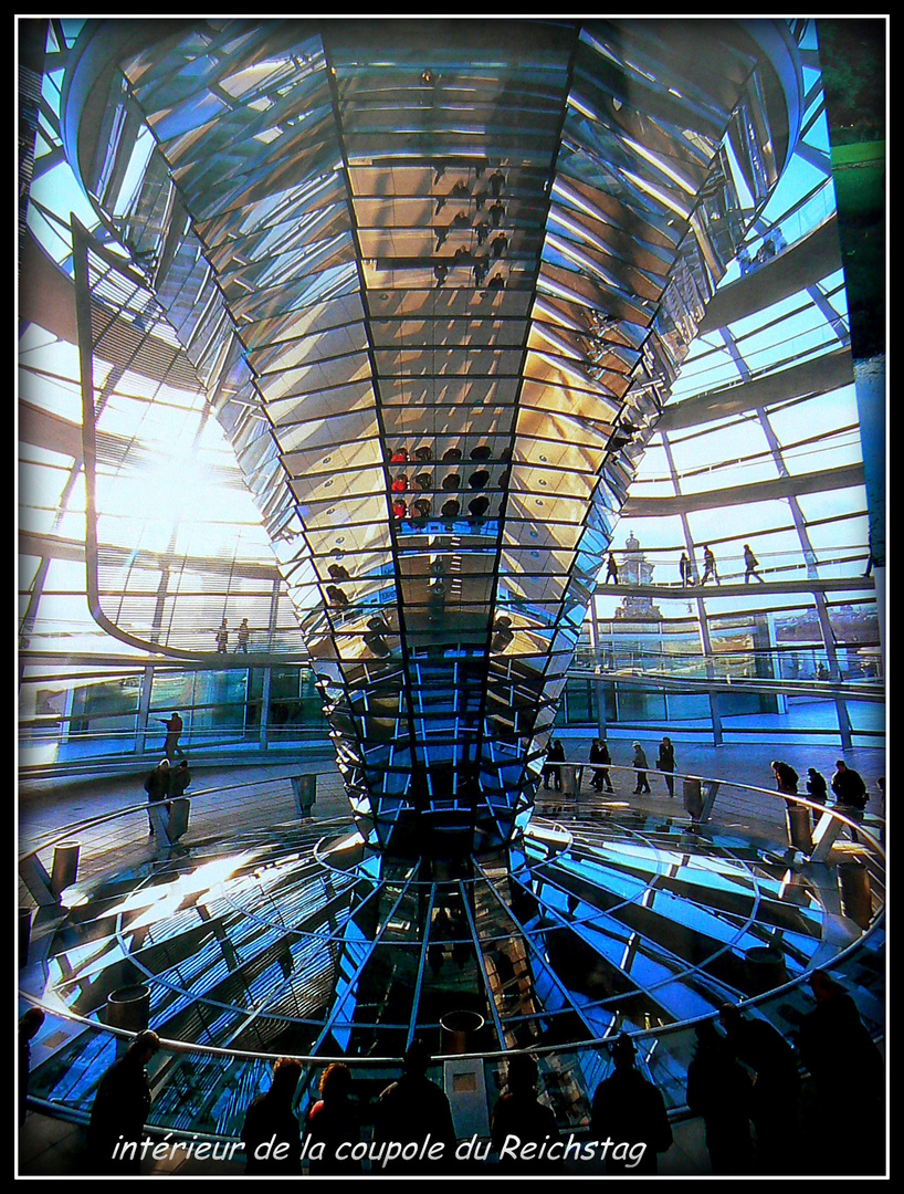 COUPOLE DU REICHSTAG