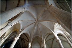 Coupole octogonale, abbatiale Saint-Pierre et Saint-Paul