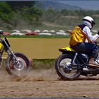  courir dans la poussière .... ( HD dirt track )