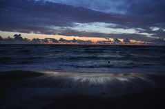 Courland Spit: Baltic sea at dusk