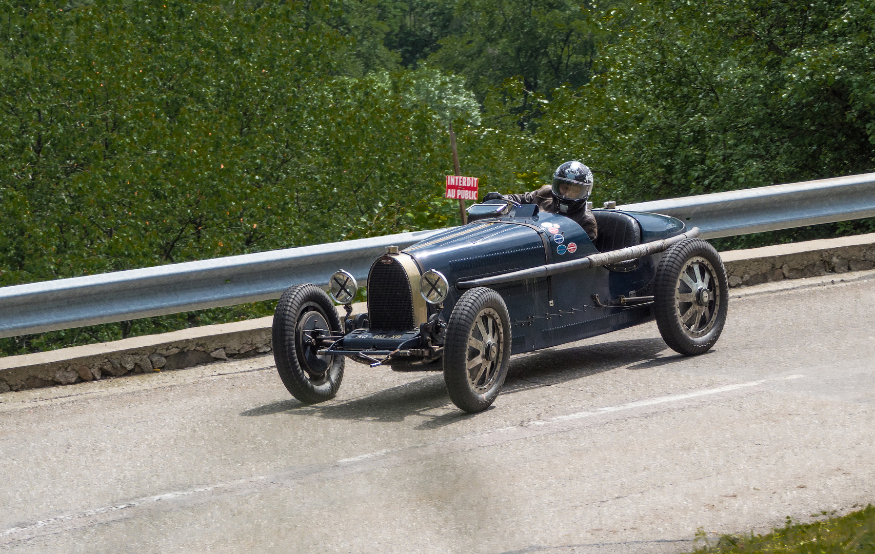 Course de côte vieille voiture