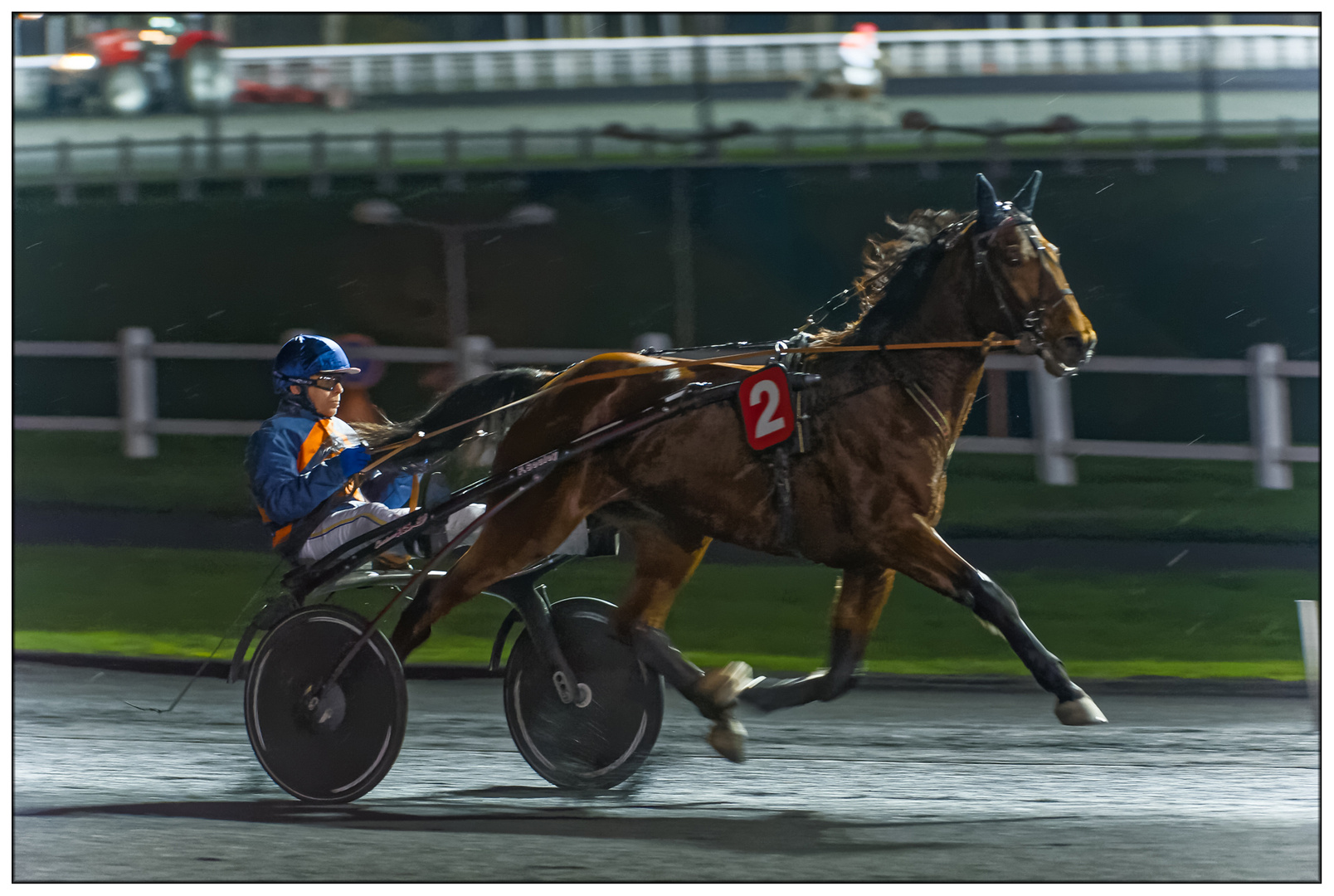 Course nocturne à l'hippodrome de vincennes