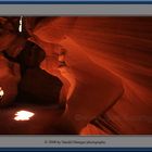 Cowgirl Gail Gaylor im Antelope Canyon mit Revolver