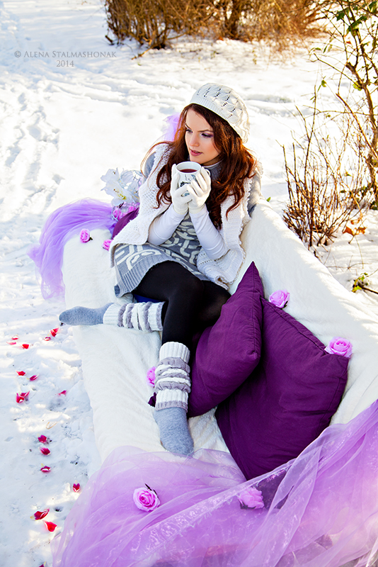 Cozy winter bench