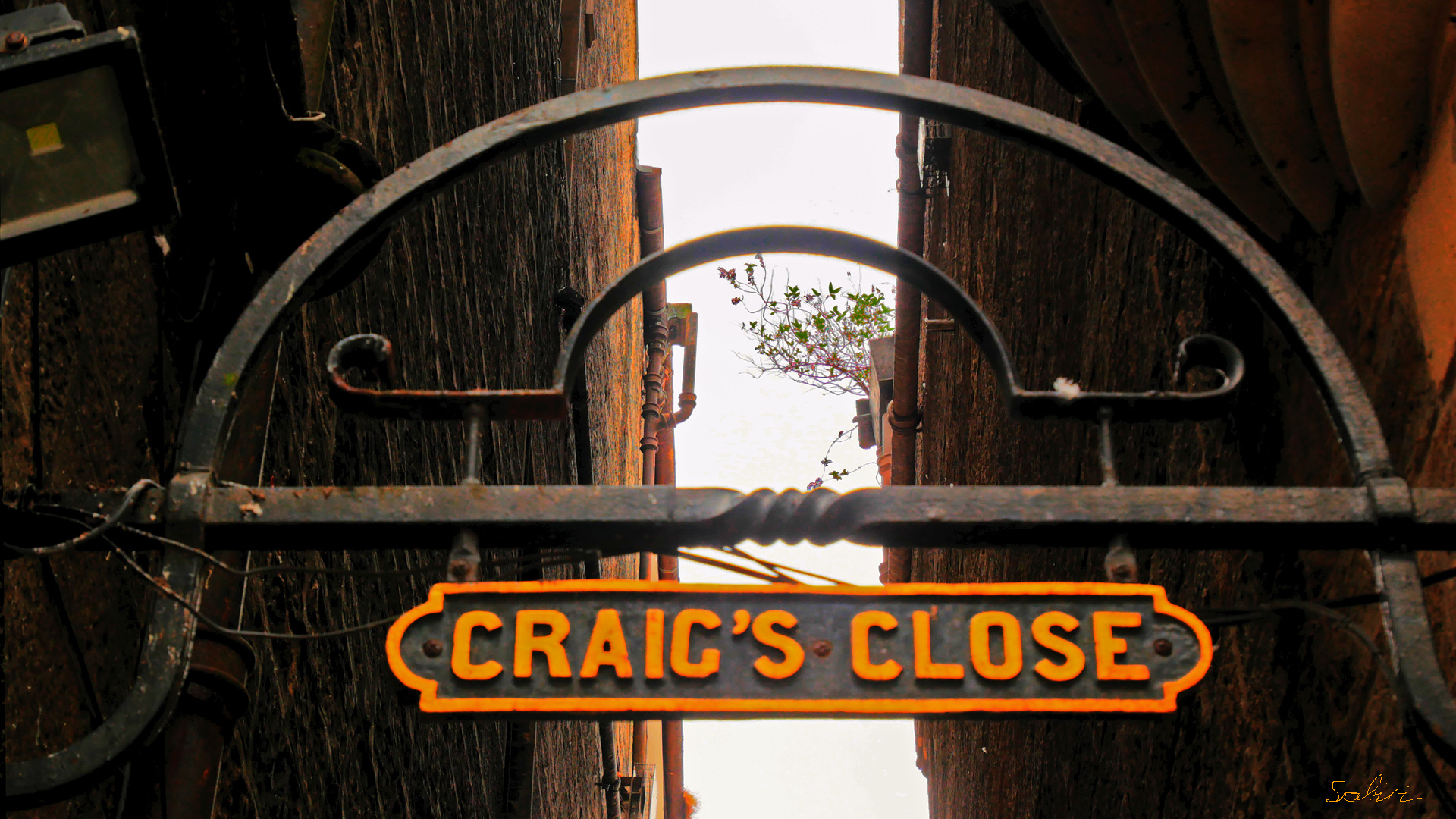 CRAIG'S CLOSE