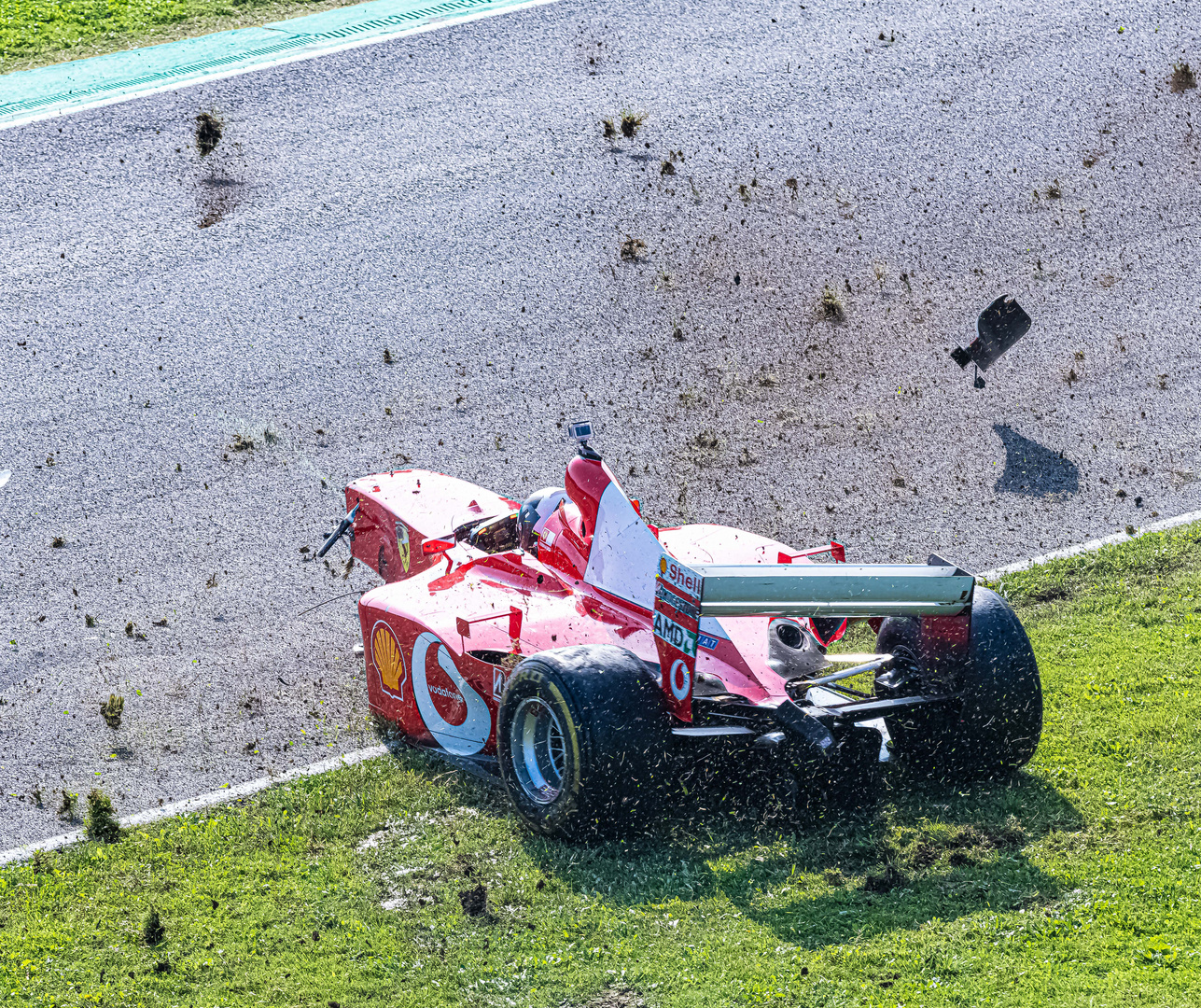 Crash in Mugello Ferrari Clienti F1