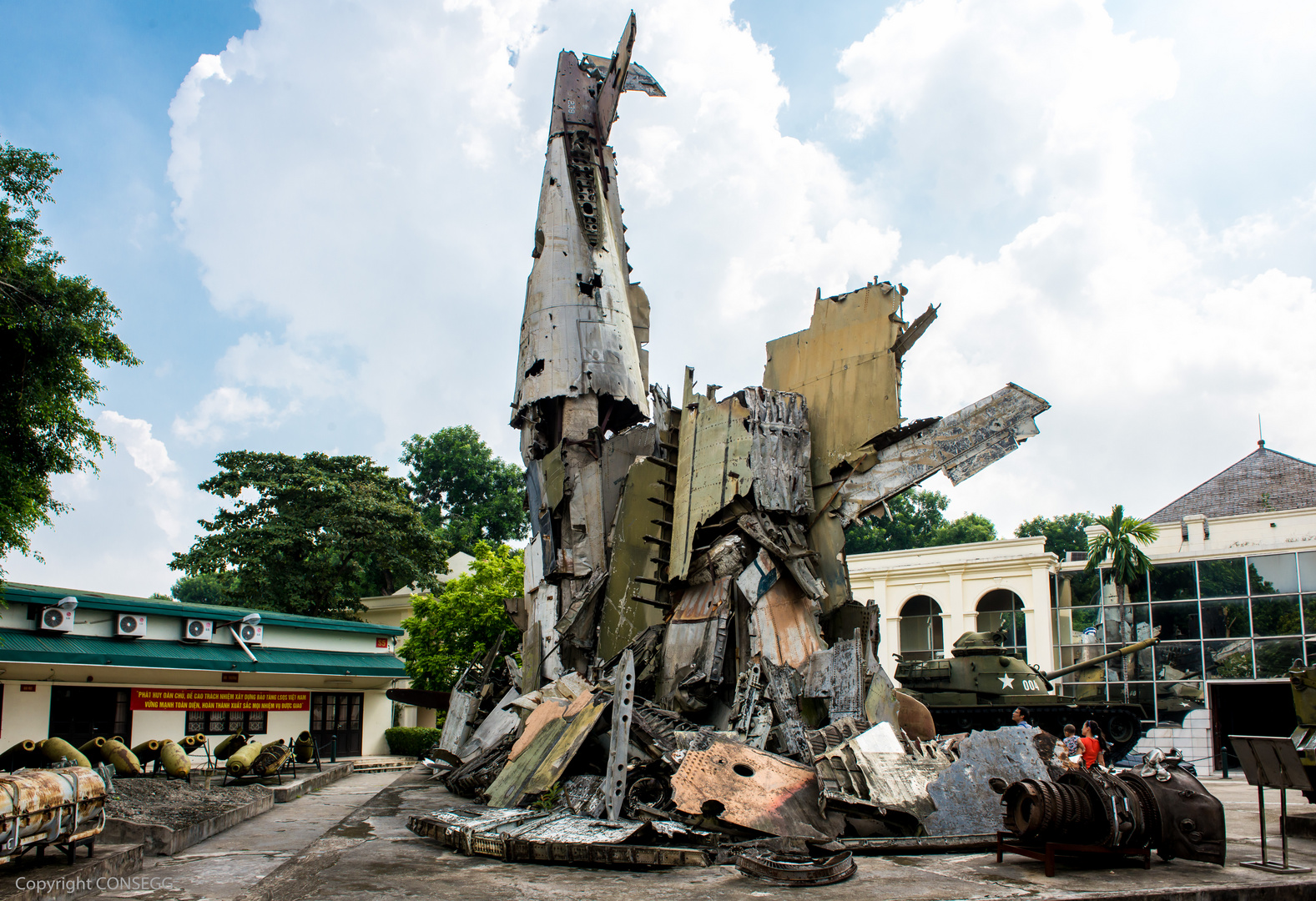 Crashed in Hanoi