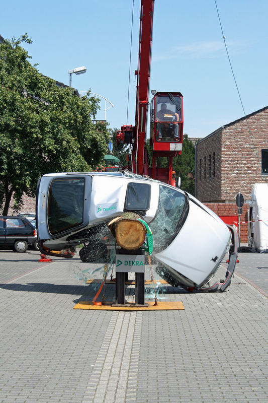 Crashtest - Seitenaufprall mit 50 km/h (1)