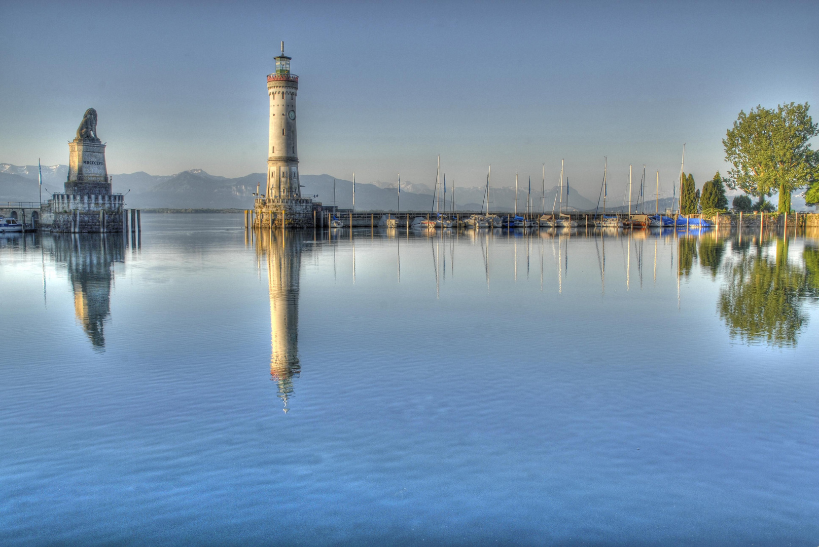 Crazy Lighthouse