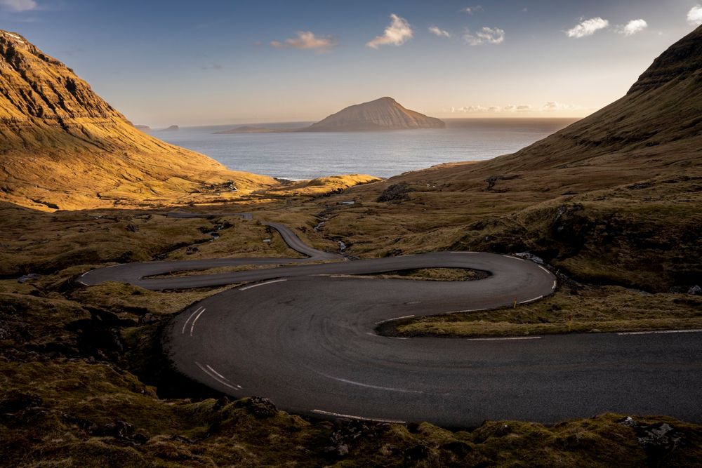 Crazy Road to the Sea