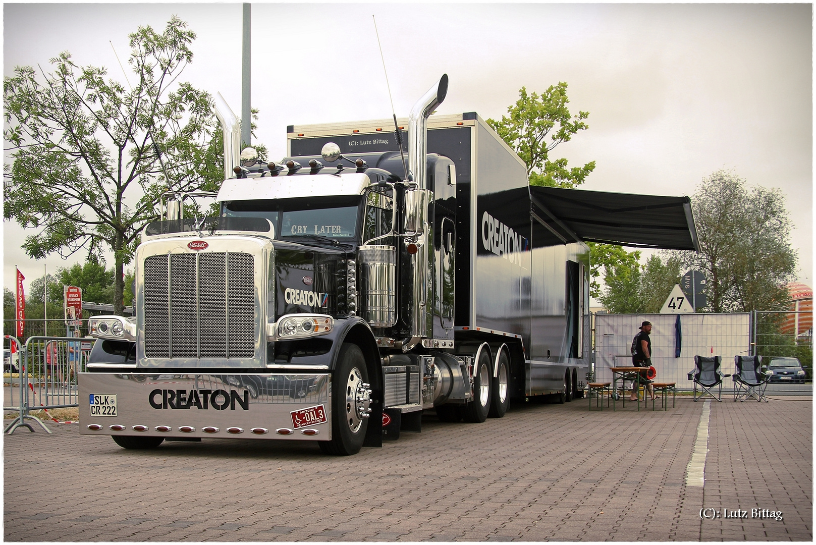 Creaton Truck