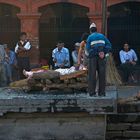 CREMACIÓN EN PASHUPATINATH