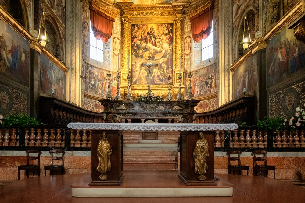 Cremona, Cattedrale Santa Maria Assunta, altare