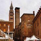 Cremona, torri e torrone