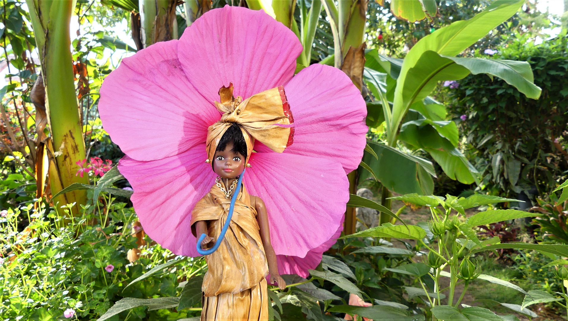 Créole au parapluie d'hibiscus