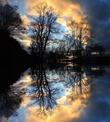 Crepuscolo allo Stagno.........