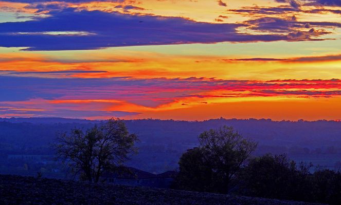 Crépuscule à dominante bleue