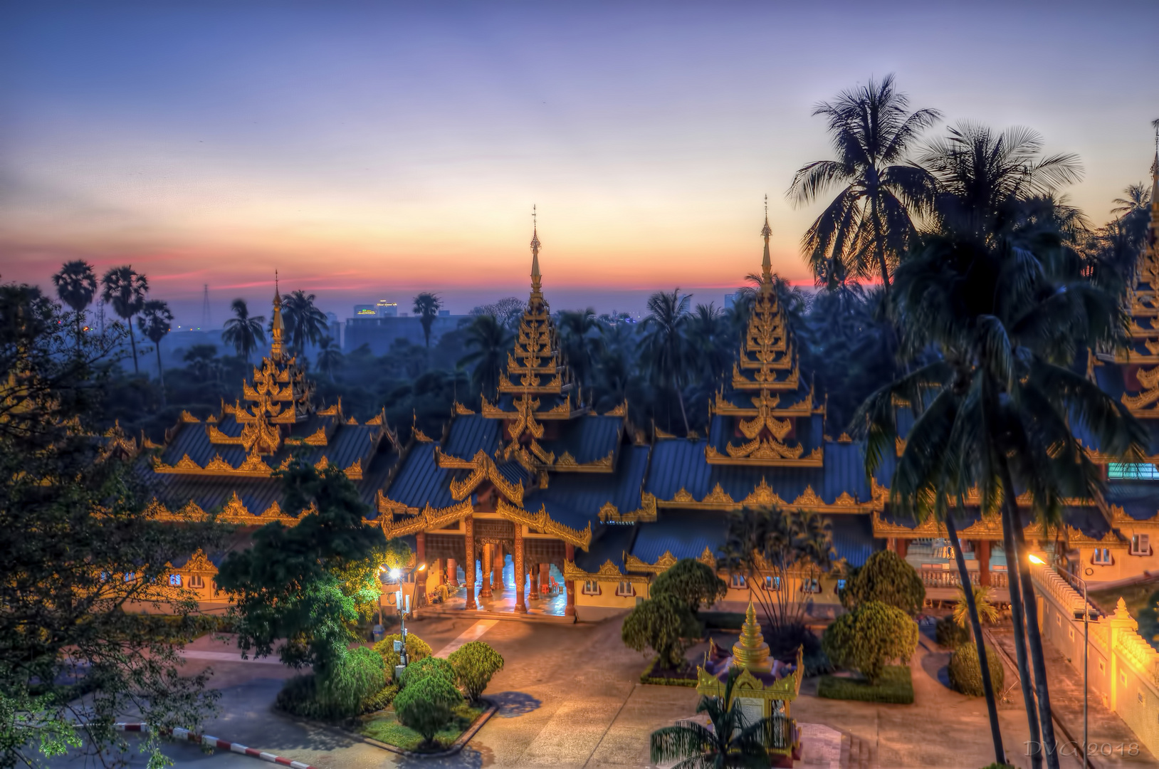 Crépuscule à Yangon