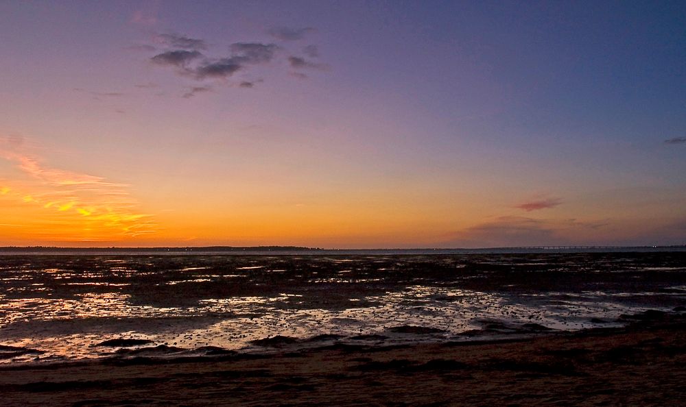 Crépuscule sur l’estran du bassin de Marennes-Oléron