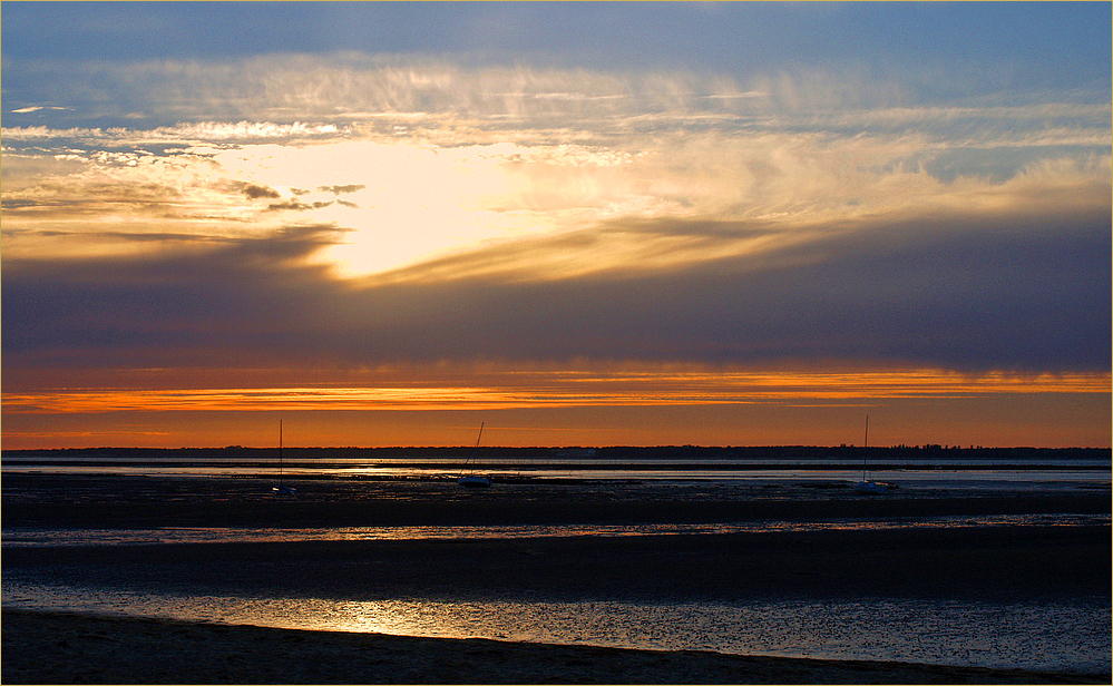 Crépuscule sur l’Île d’Oléron -- Dämmerung auf die Oleron Insel.