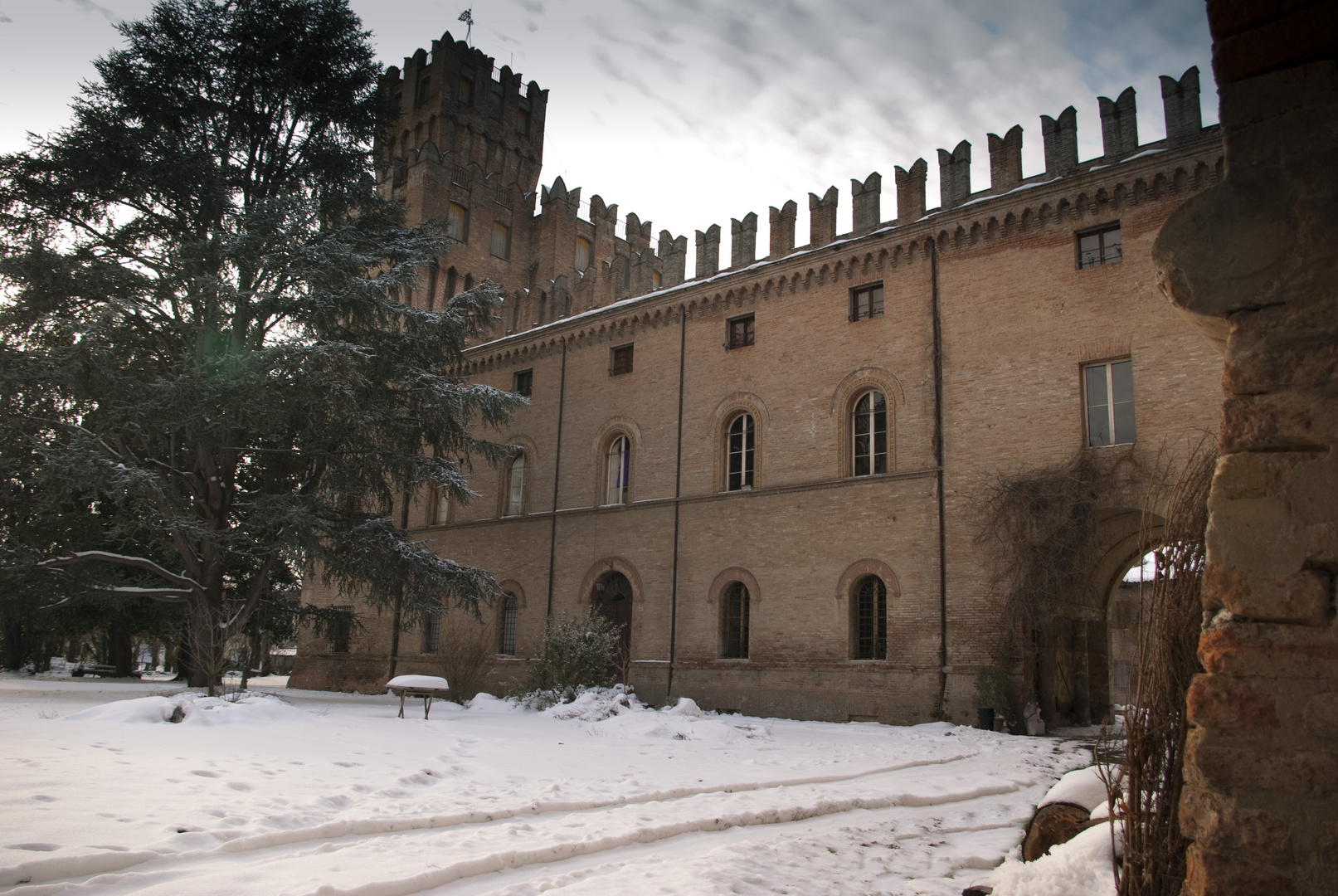 Crevalcore "Castello di Galeazza" 2