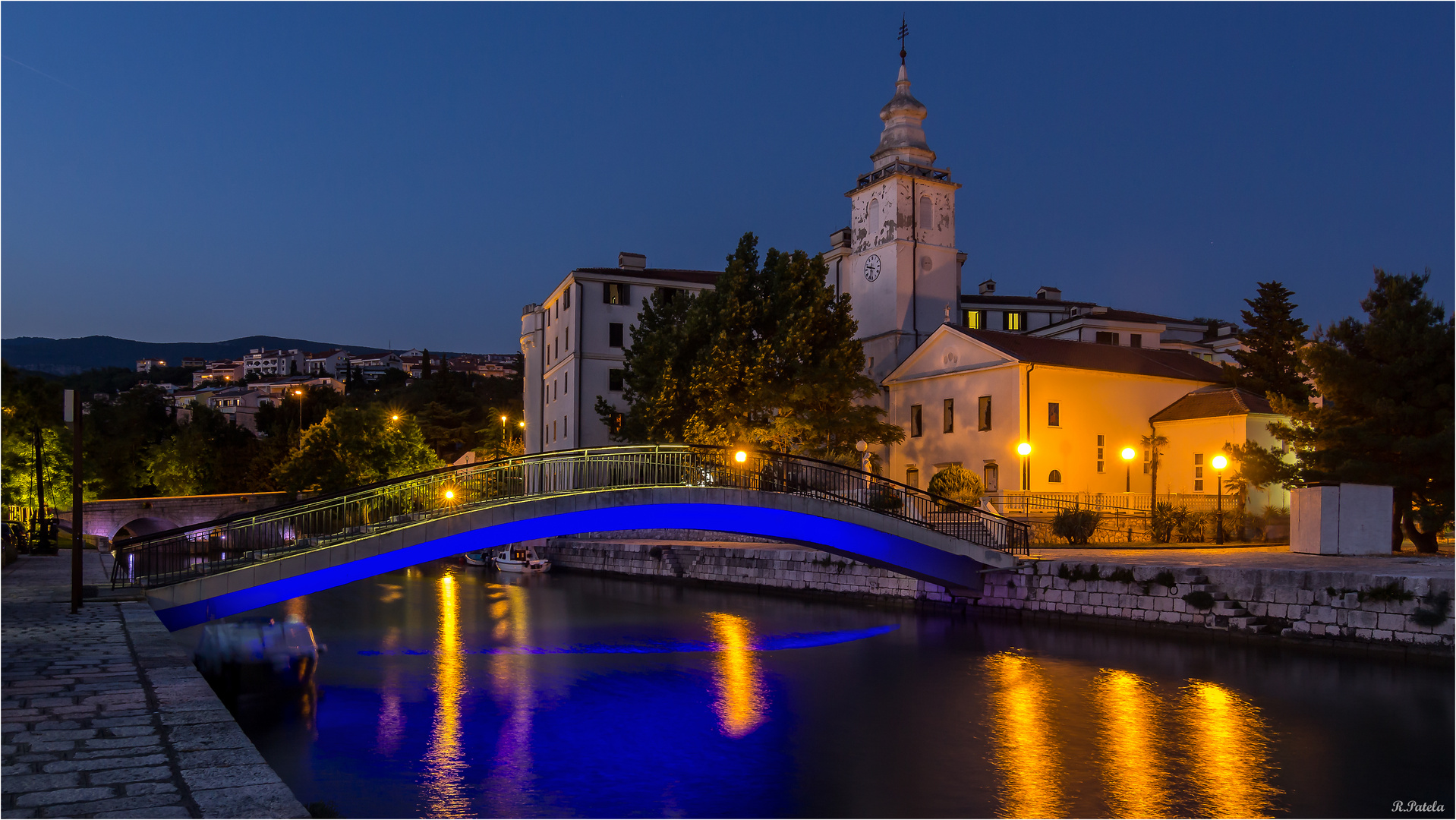 Crikvenica am Abend