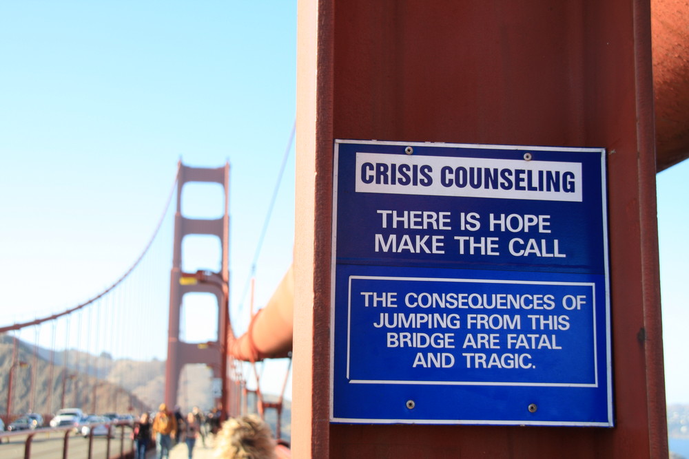 crises consulting on golden gate bridge