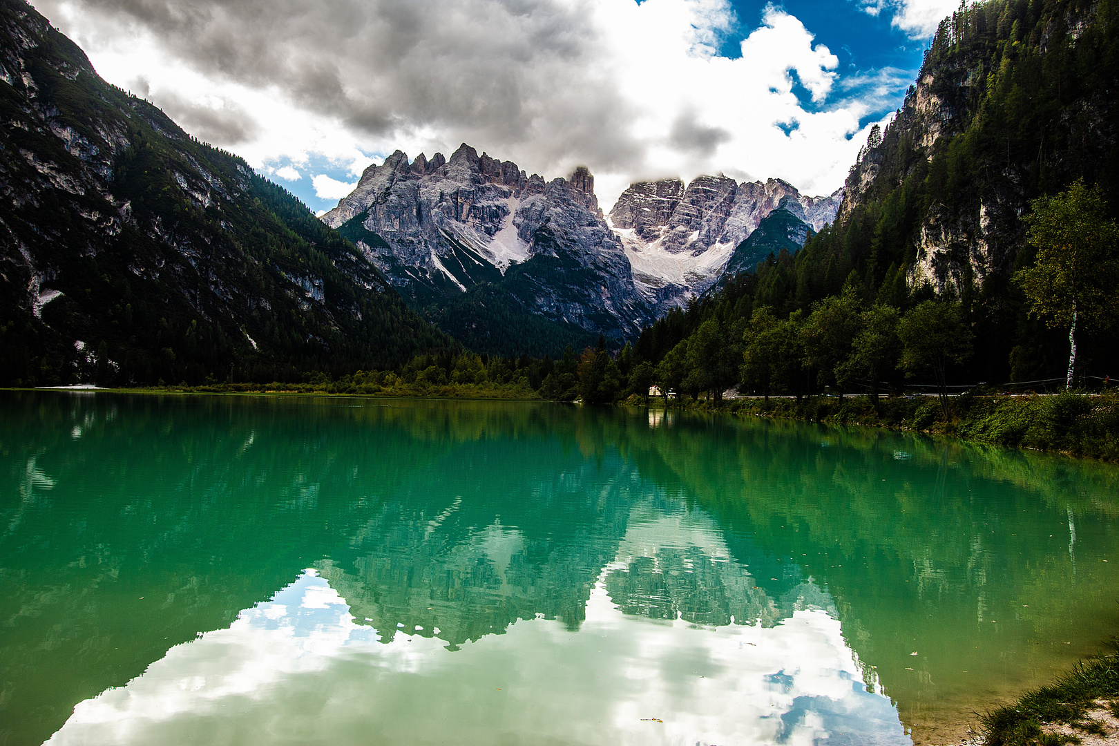 Cristallo-Gruppe gespiegelt im Dürrensee ..