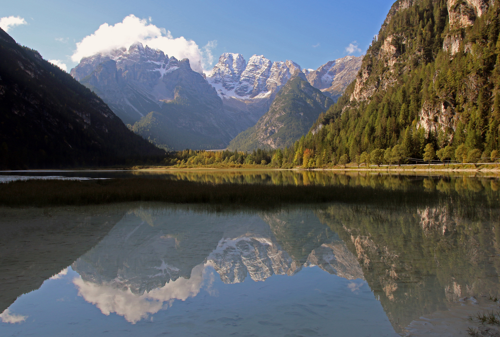 Cristallogruppe mit Spiegelbild