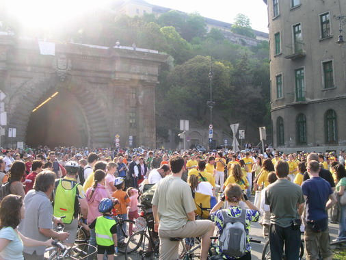 critical mass Budapest, 2006.04.22