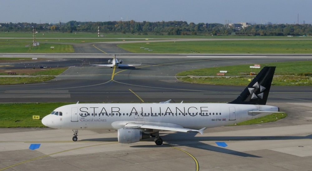 Croatia Airlines, A320. Reg.9A-CMT